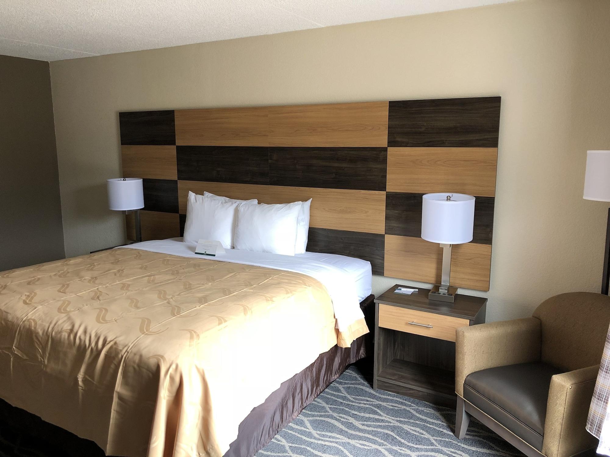 Quality Inn & Suites Lafayette I-65 Exterior foto