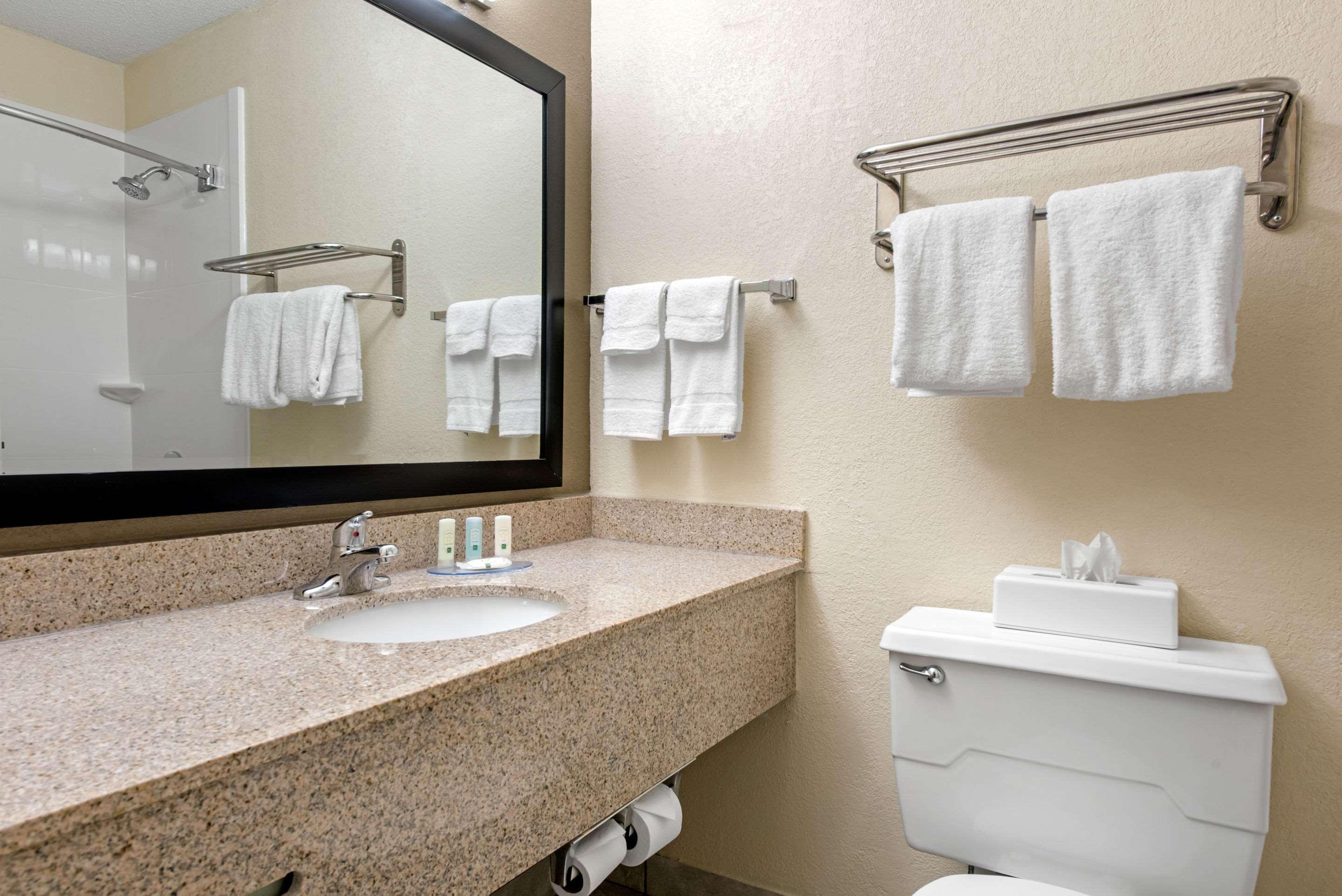 Quality Inn & Suites Lafayette I-65 Exterior foto