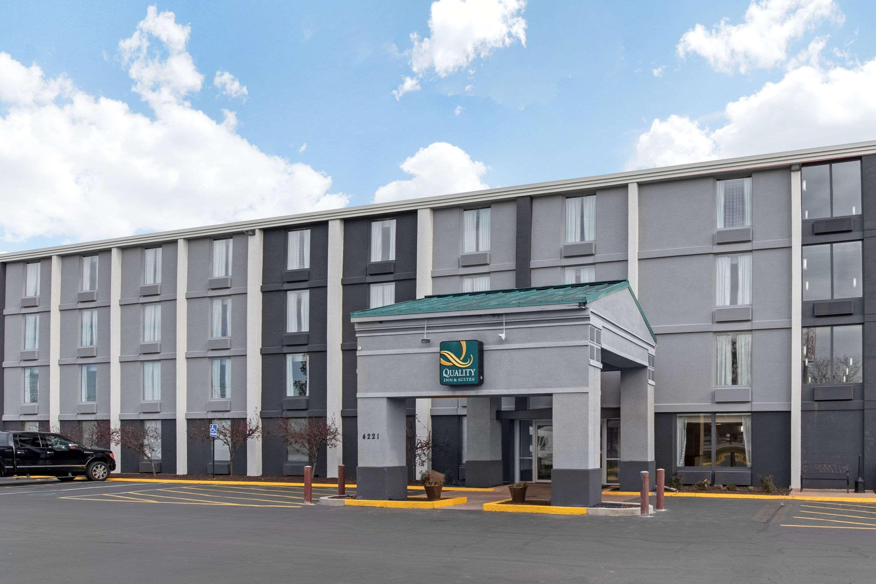 Quality Inn & Suites Lafayette I-65 Exterior foto