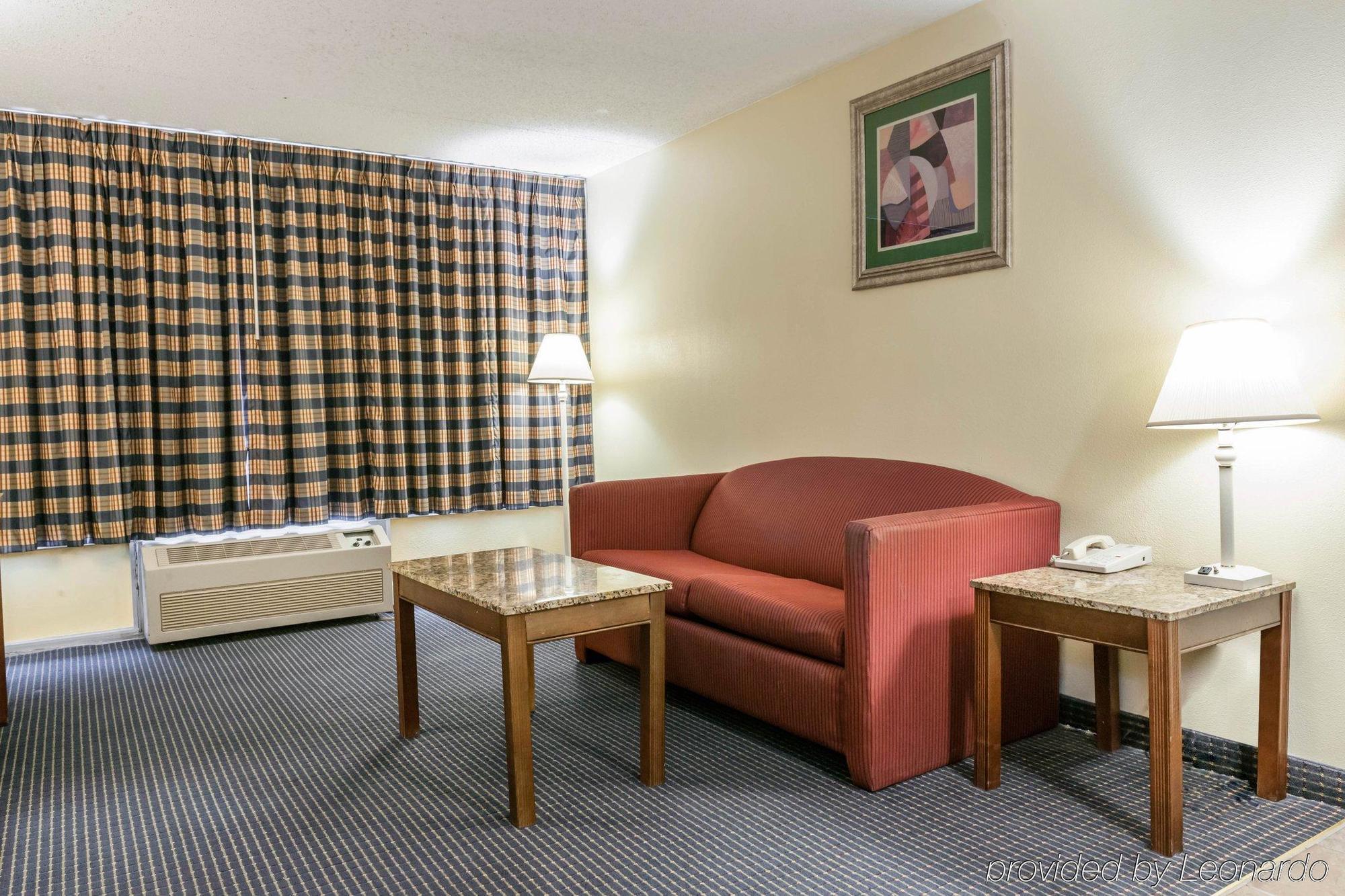 Quality Inn & Suites Lafayette I-65 Exterior foto