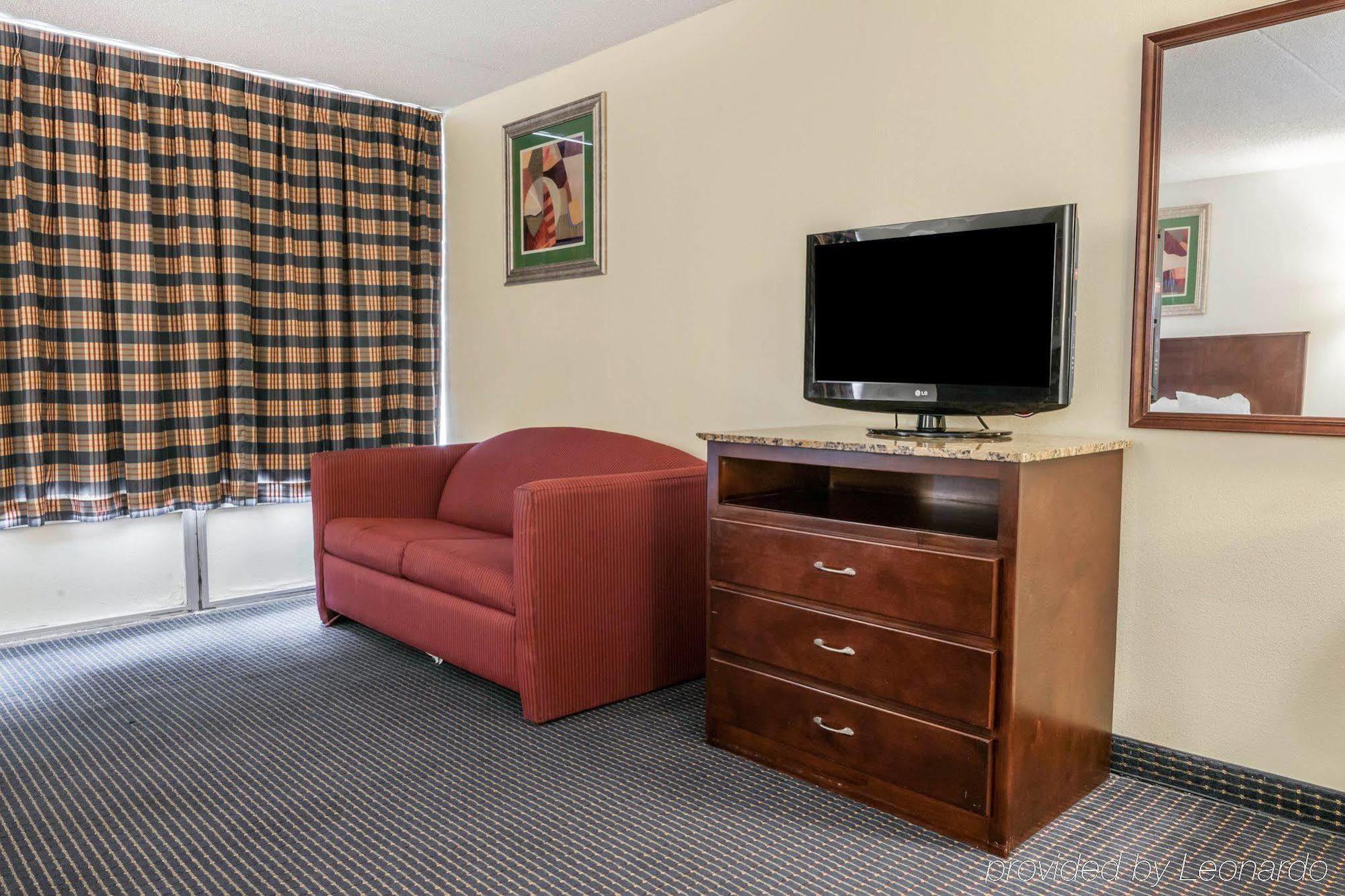 Quality Inn & Suites Lafayette I-65 Exterior foto